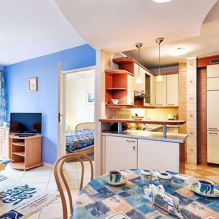 Apartamenty Alessia Колобжег Экстерьер фото